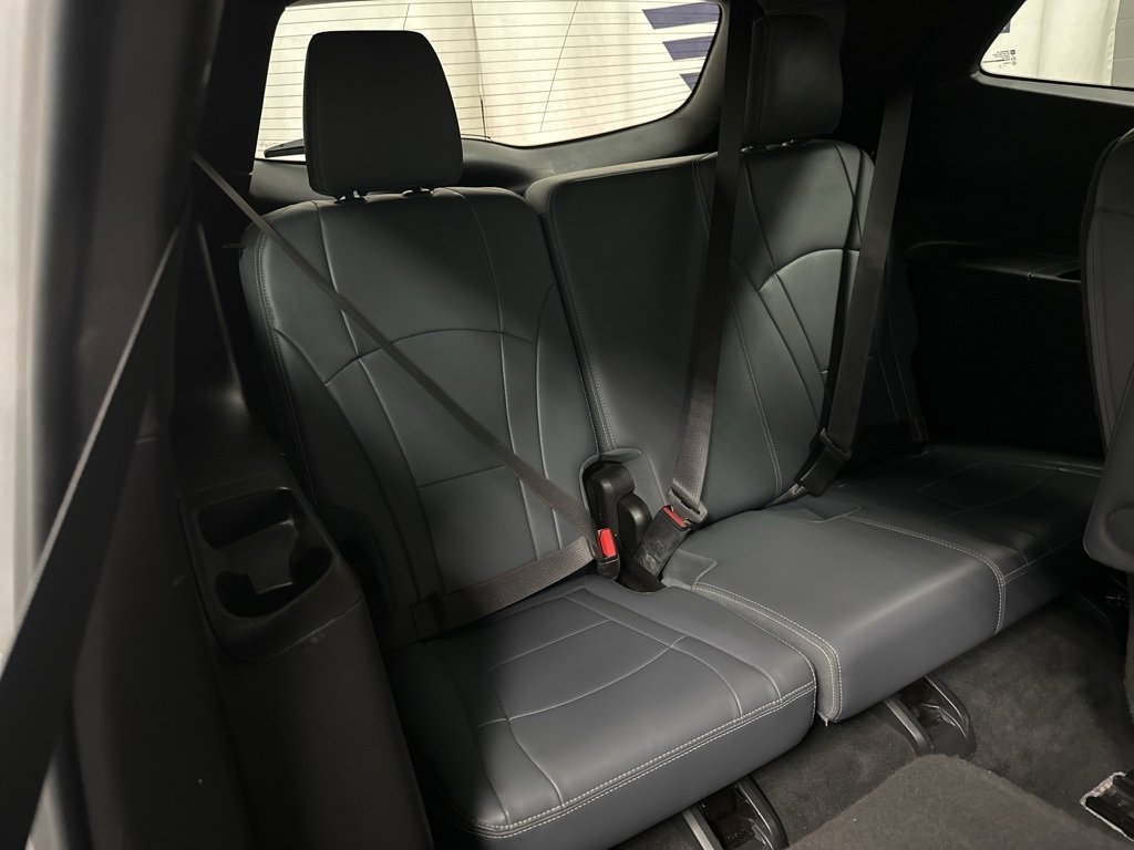 Used 2022 Buick Enclave Premium image 43