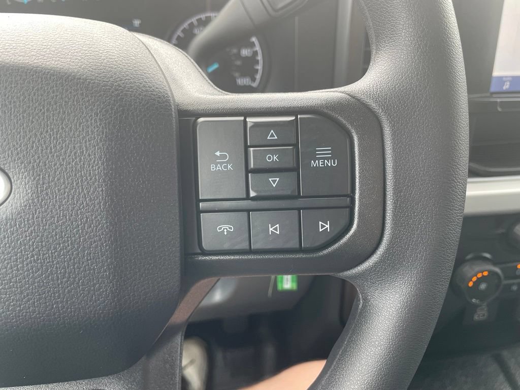 New 2026 Ford F350 XLT w/ FX4 Off-Road Package AWD/4WD image 15