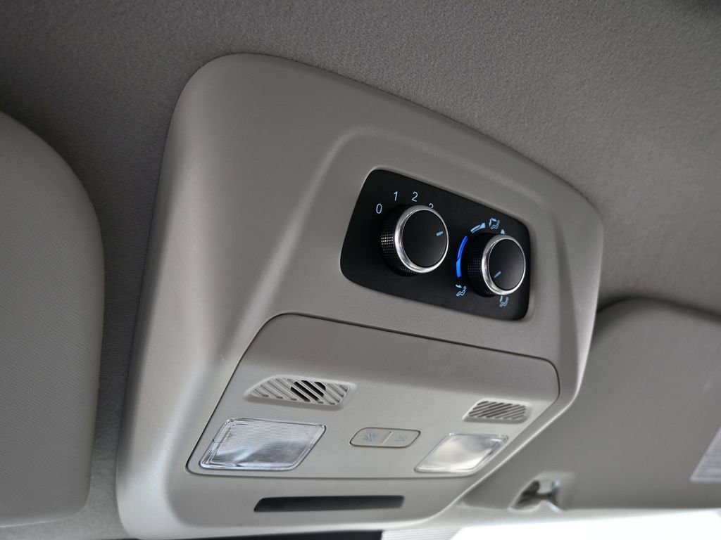 Used 2023 Ford Transit 350 XLT image 19