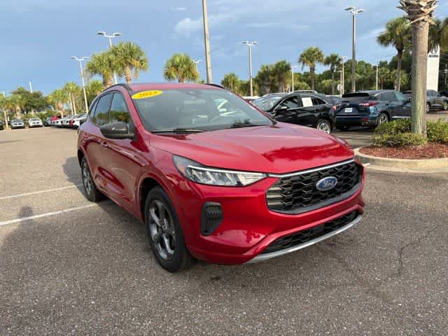 Used 2023 Ford Escape ST-Line AWD/4WD image 9
