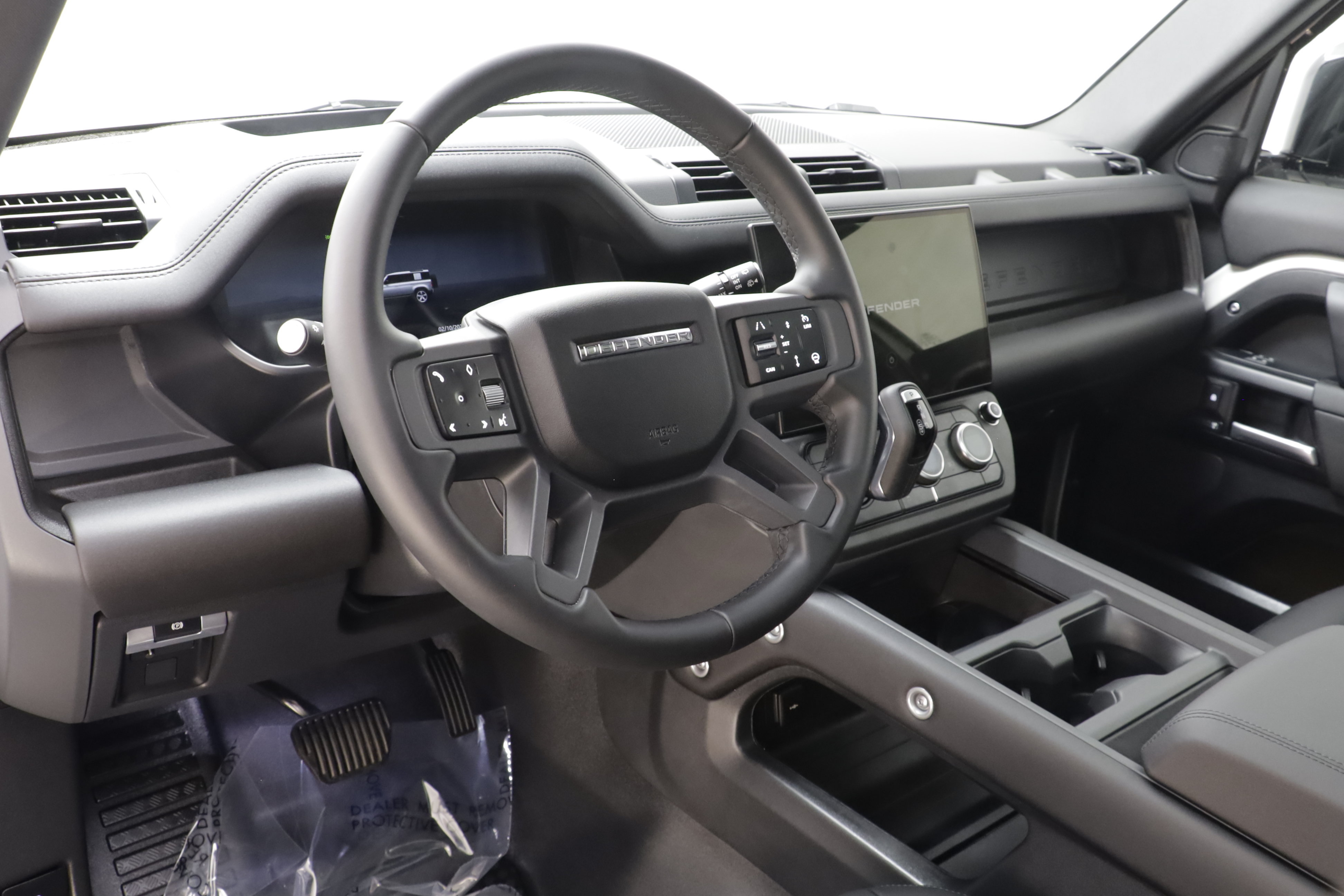 Certified 2026 Land Rover Defender 110 X-Dynamic SE AWD/4WD image 7