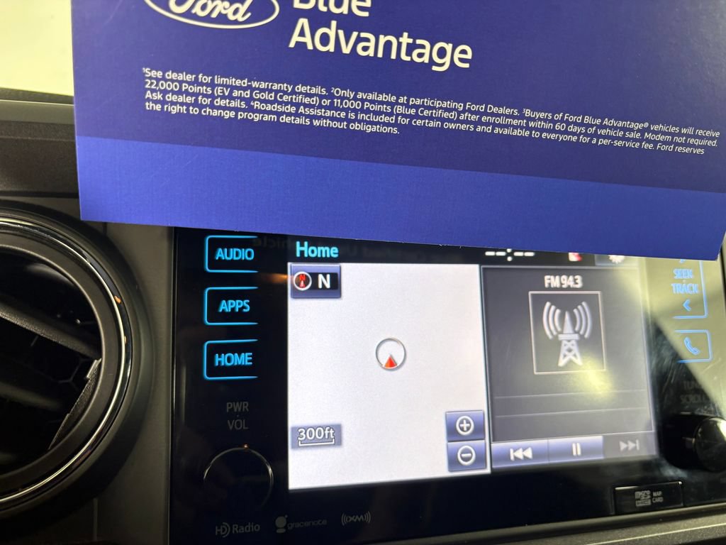 Used 2019 Toyota Tacoma TRD Sport w/ Technology Package AWD/4WD image 16
