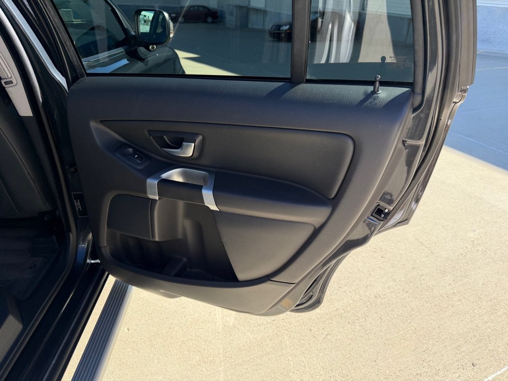 Used 2013 Volvo XC90 3.2 AWD/4WD image 24