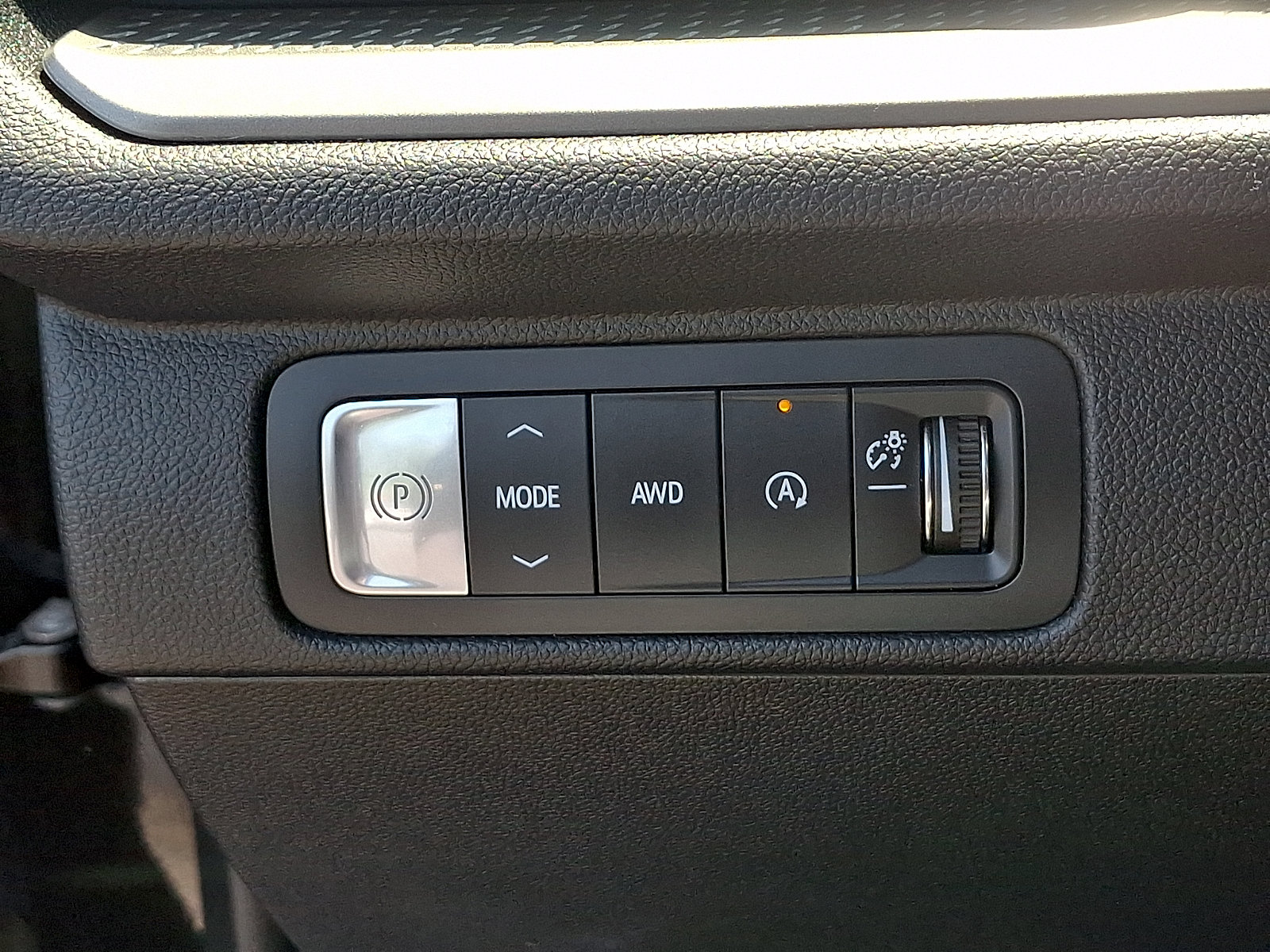 Used 2024 Chevrolet Traverse LS w/ LPO, Floor Liner Package AWD/4WD image 24