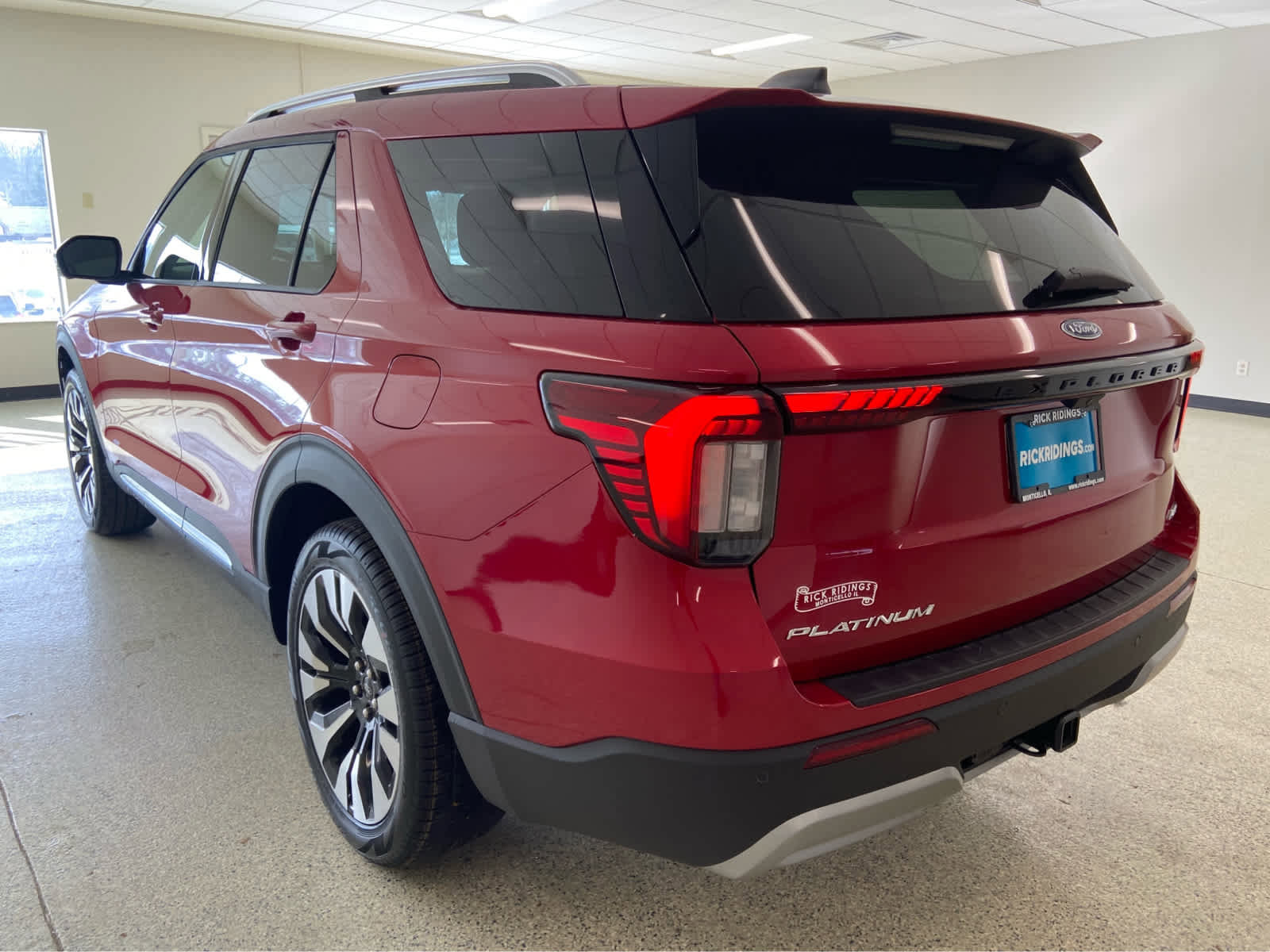 New 2026 Ford Explorer Platinum w/ LUX Leather Package image 10