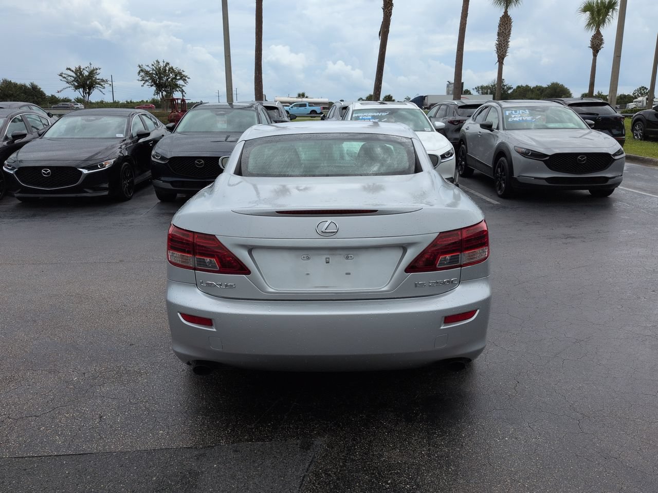 Used 2010 Lexus IS 250C RWD image 5