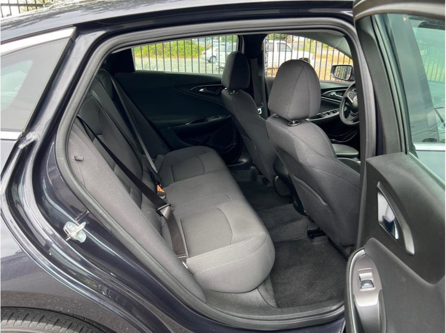 Used 2022 Chevrolet Malibu LS w/ Driver Confidence Package II image 17