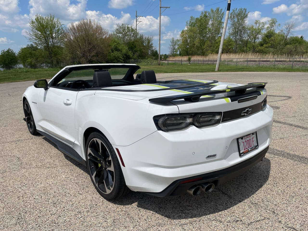 Used 2023 Chevrolet Camaro SS RWD image 18