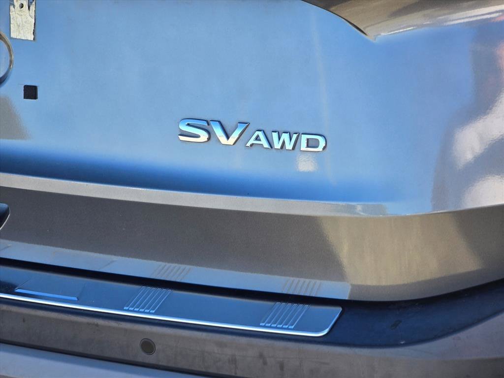Used 2022 Nissan Rogue SV AWD/4WD image 16