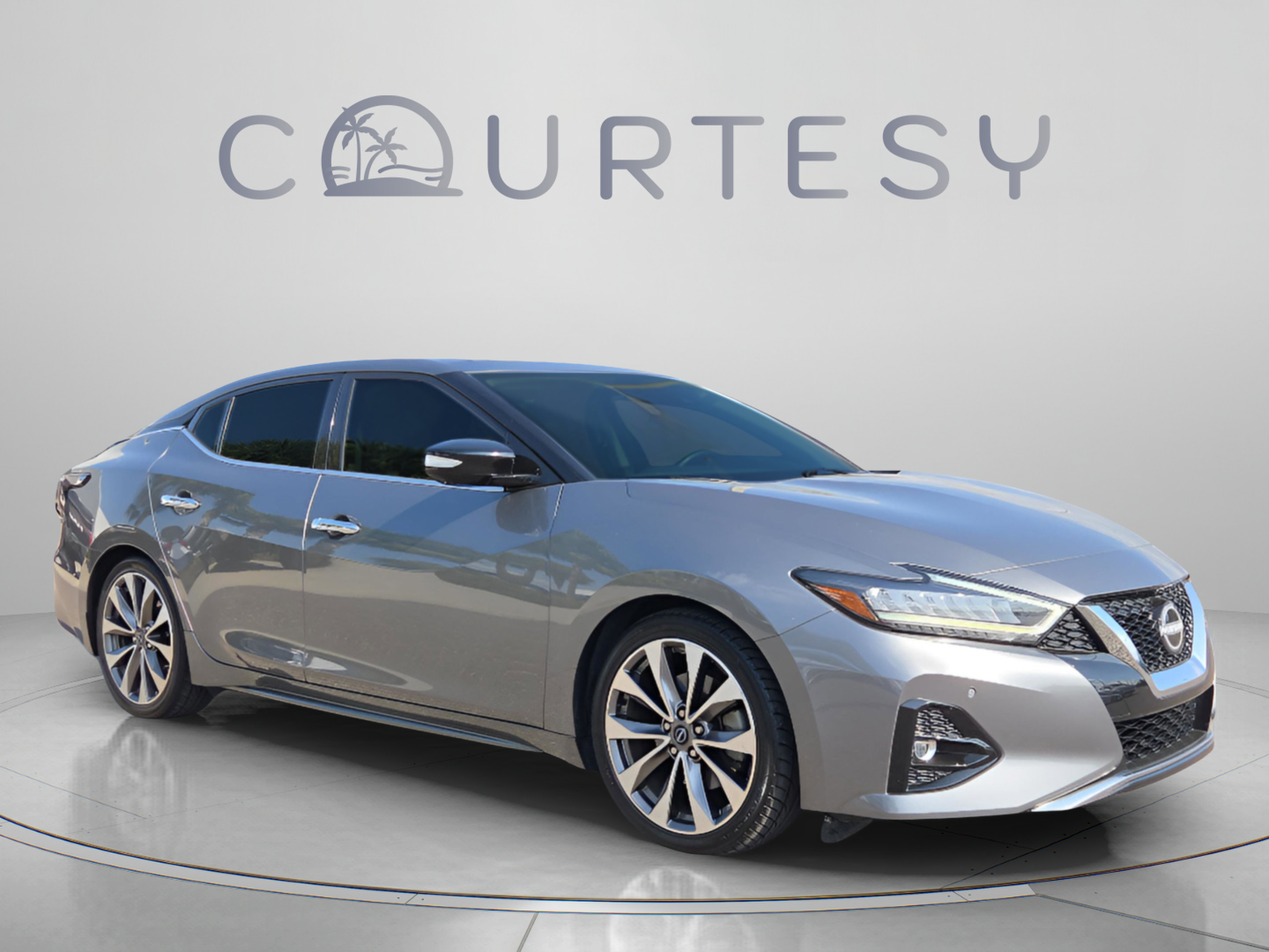 Used 2023 Nissan Maxima Platinum w/ Sport Mat Group FWD image 9