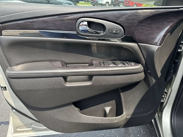 Used 2015 Buick Enclave Leather FWD image 10