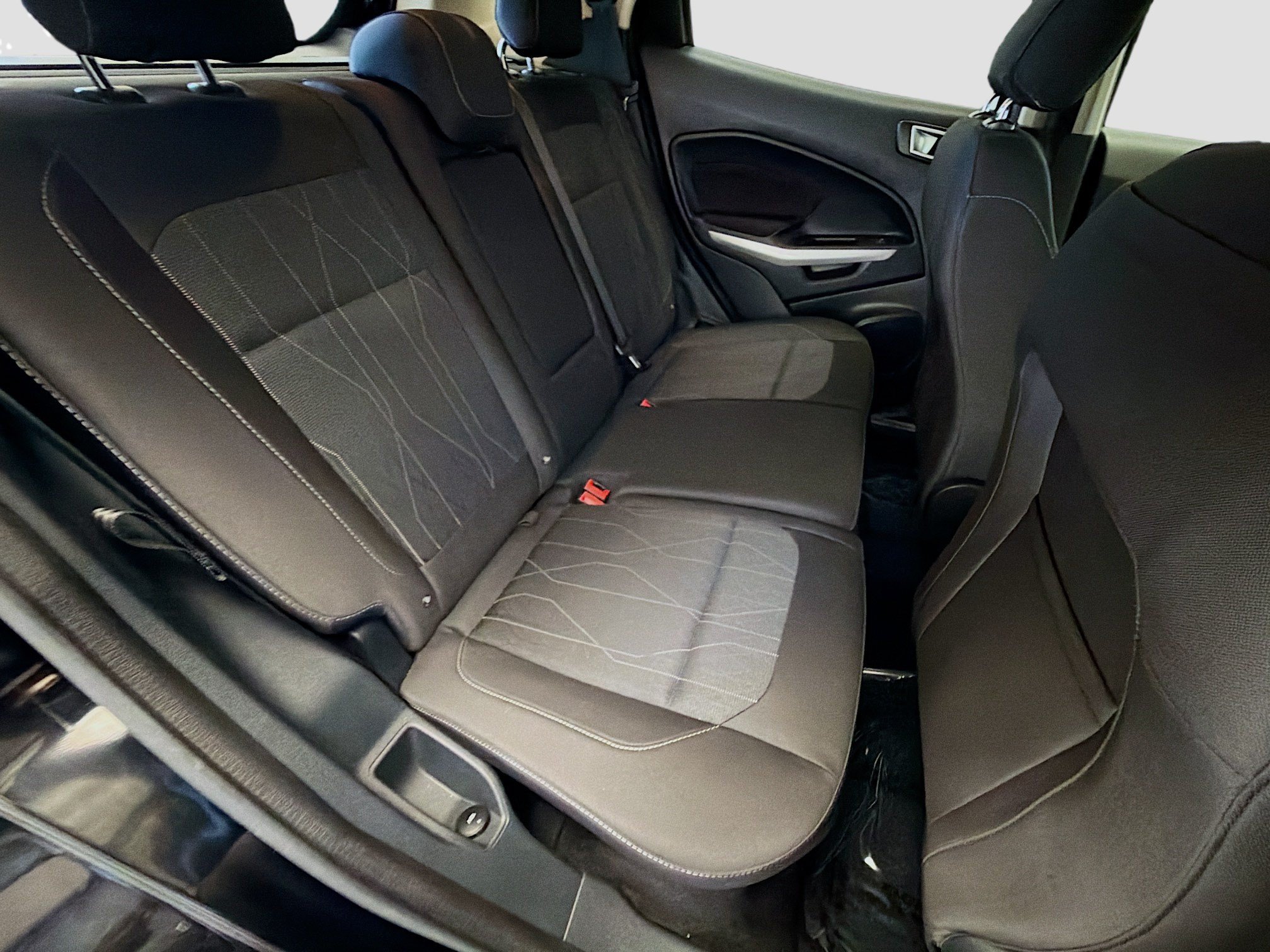 Used 2018 Ford EcoSport SE FWD image 13