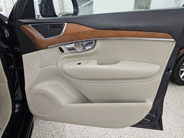 Used 2017 Volvo XC90 T6 Inscription image 27