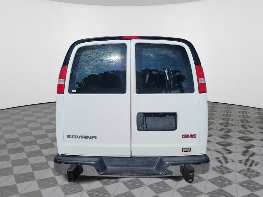 Used 2021 GMC Savana 2500 w/ Driver Convenience Package RWD image 10