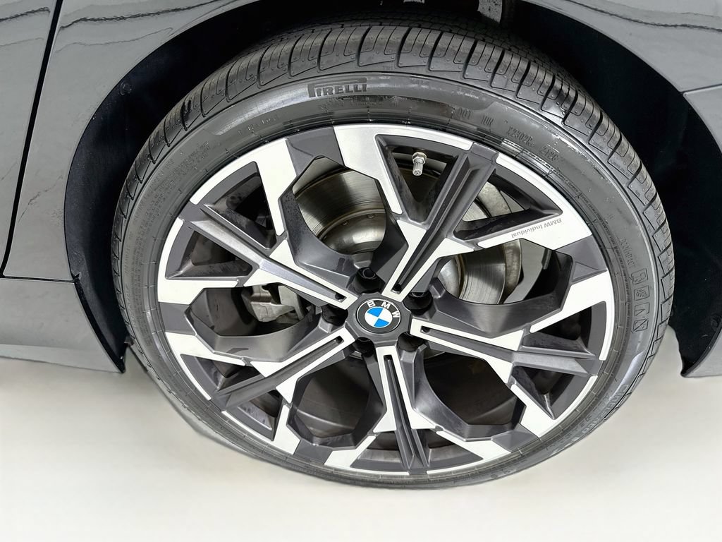 Certified 2026 BMW 330i Sedan w/ Premium Package RWD image 30