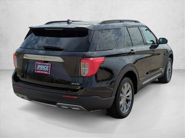 Used 2022 Ford Explorer XLT w/ Equipment Group 202A image 7