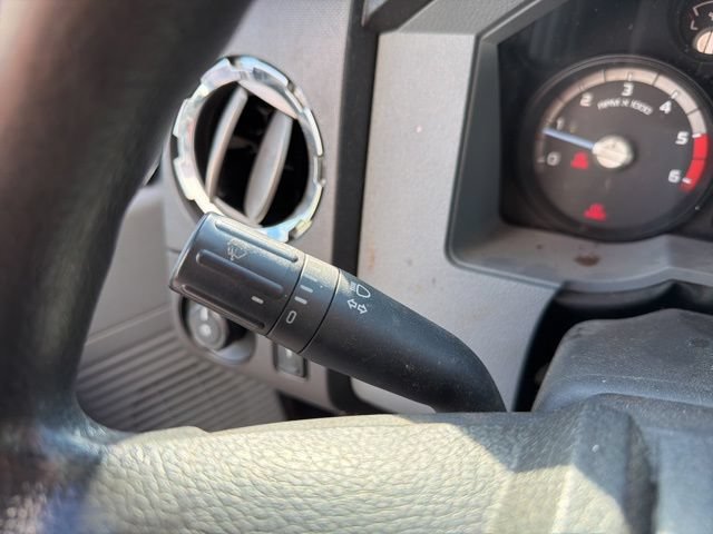 Used 2016 Ford F750 2WD Regular Cab Super Duty image 29