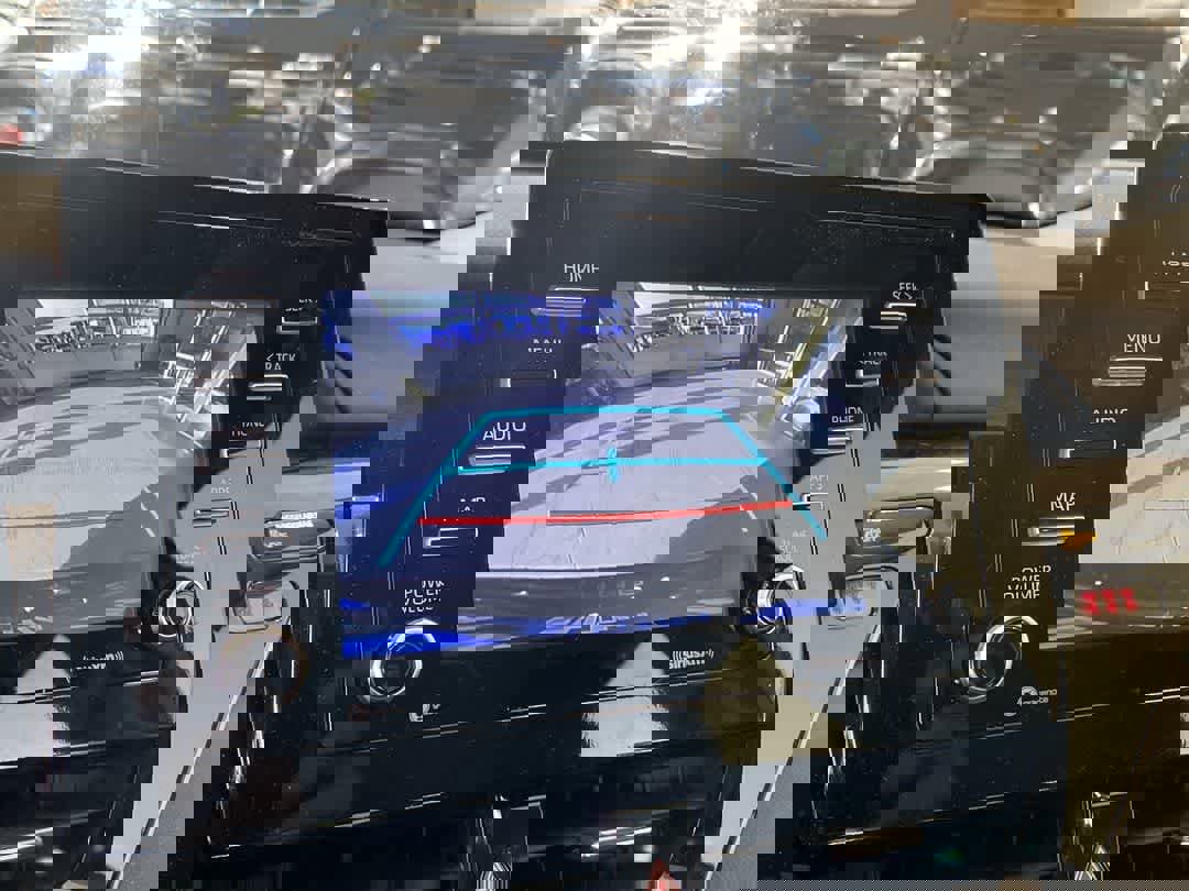 Used 2023 Toyota Camry LE image 17