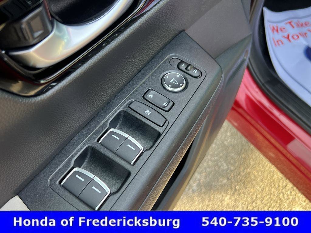 Used 2024 Honda CR-V EX-L image 18