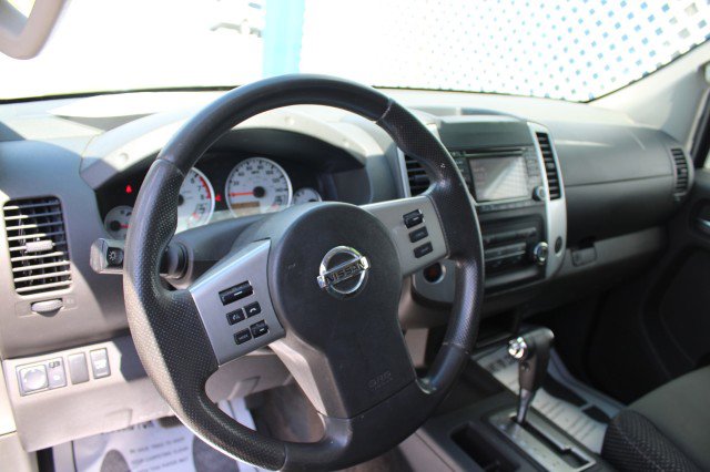 Used 2017 Nissan Frontier Desert Runner RWD image 33