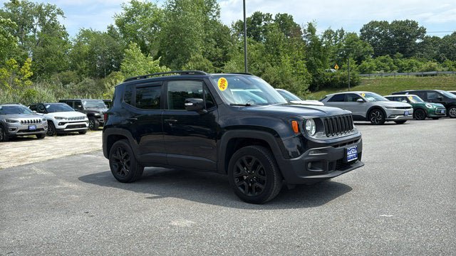 Used 2016 Jeep Renegade Latitude AWD/4WD image 2