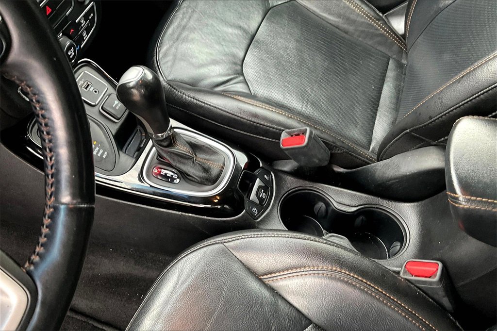 Used 2019 Jeep Compass Limited image 17