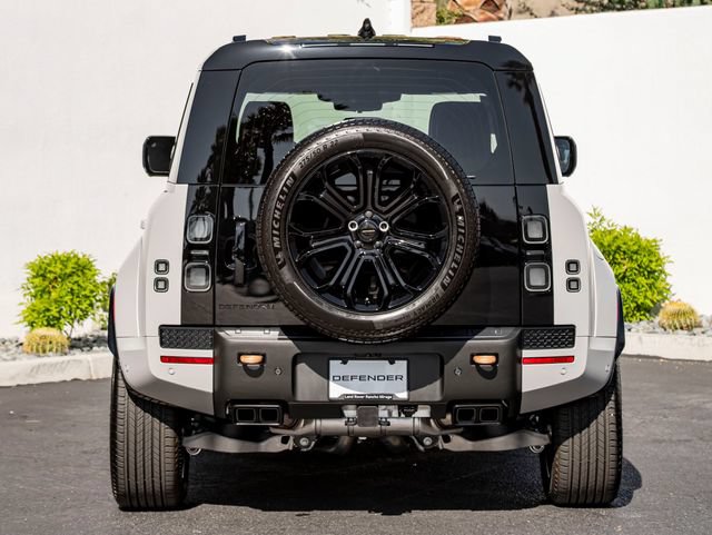 New 2026 Land Rover Defender 110 OCTA AWD/4WD image 8
