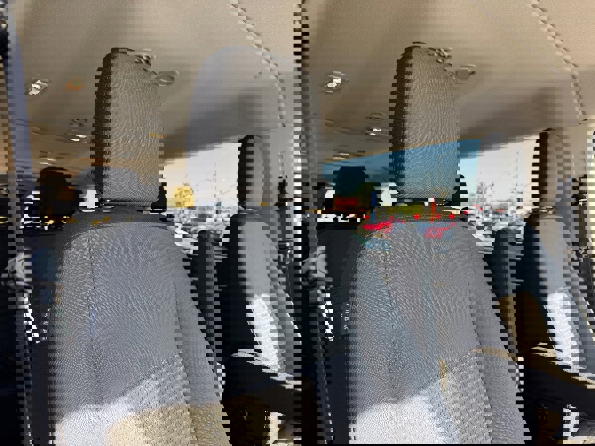 Used 2025 Ford Transit 350 XLT image 16