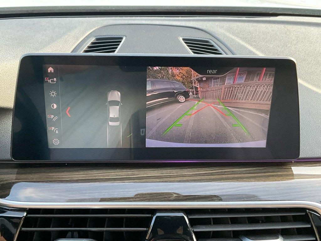 Used 2019 BMW 530i w/ Convenience Package image 23