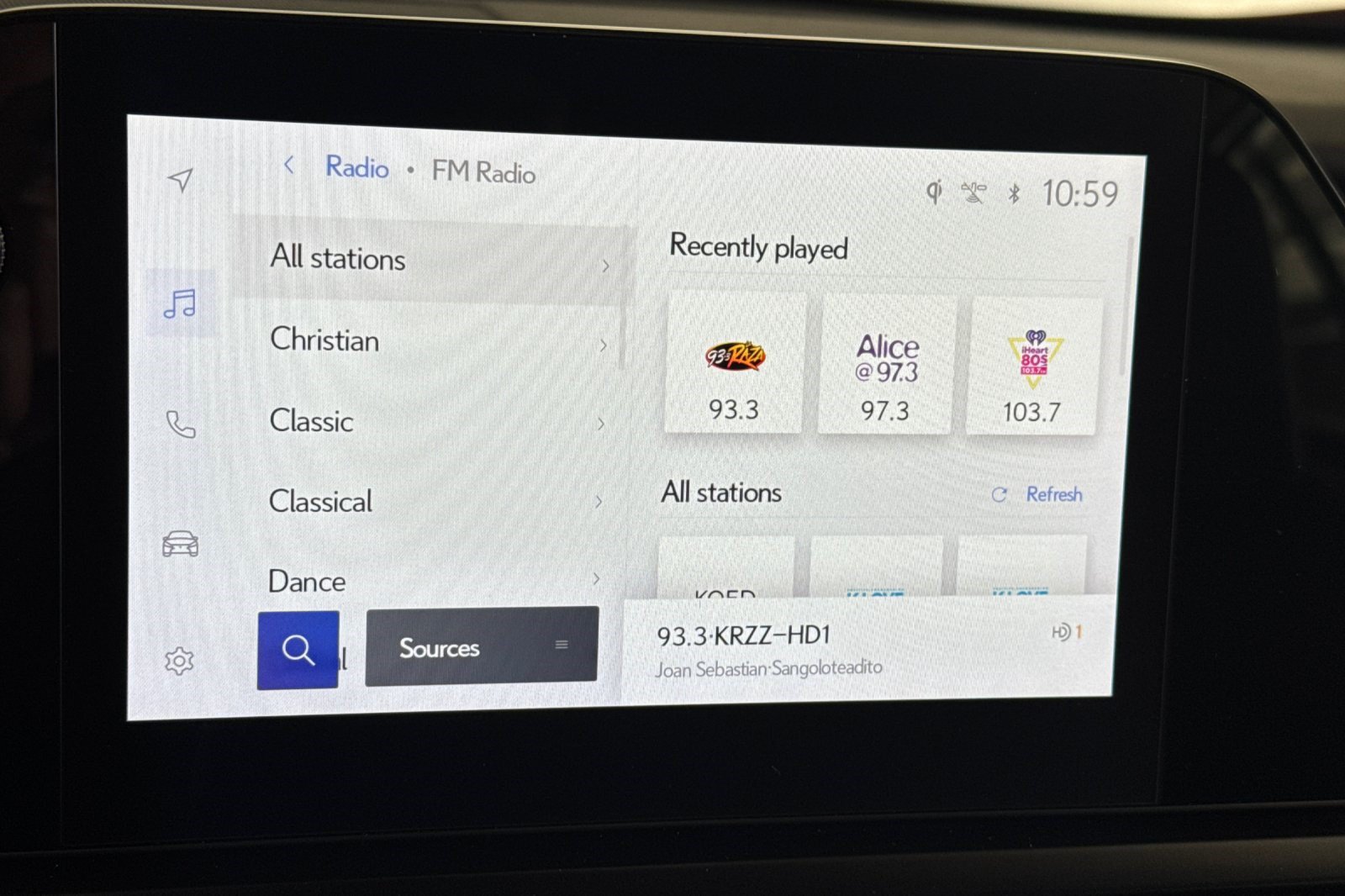 Certified 2024 Lexus UX 250h FWD image 21