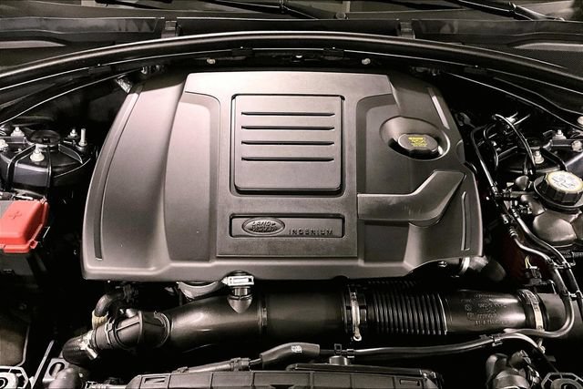 Certified 2026 Land Rover Range Rover Velar Dynamic SE AWD/4WD image 9