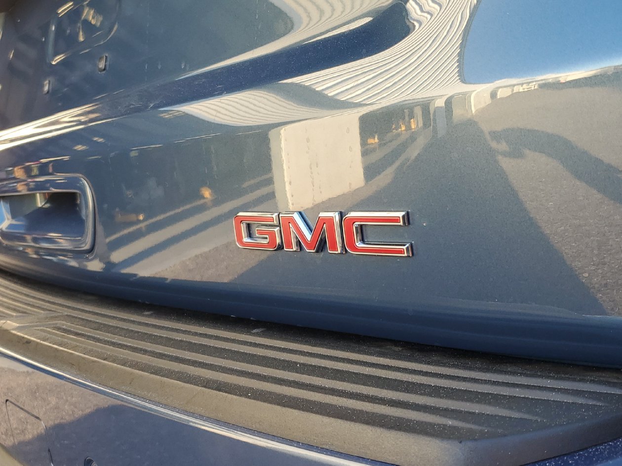 Used 2026 GMC Yukon Denali w/ LPO, Floor Liner Package RWD image 6