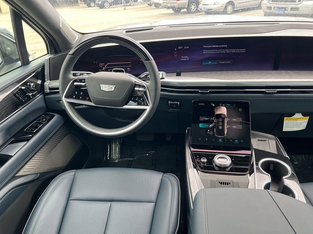 New 2026 Cadillac Escalade IQ Luxury 2 image 11