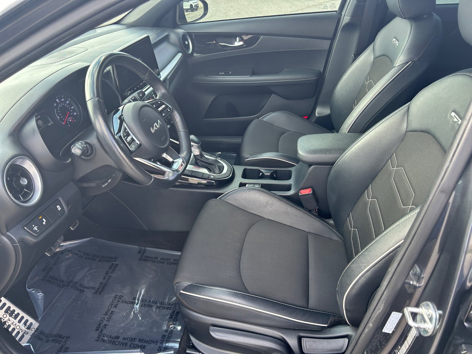 Used 2024 Kia Forte GT-Line FWD image 22