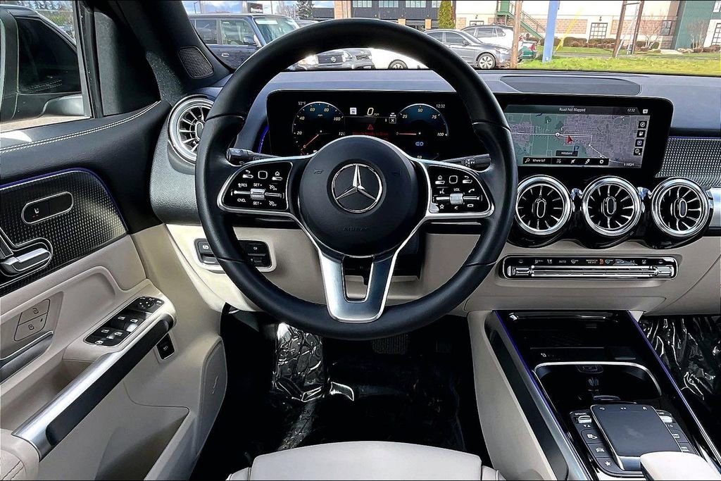 Used 2023 Mercedes-Benz EQB 250+ image 7