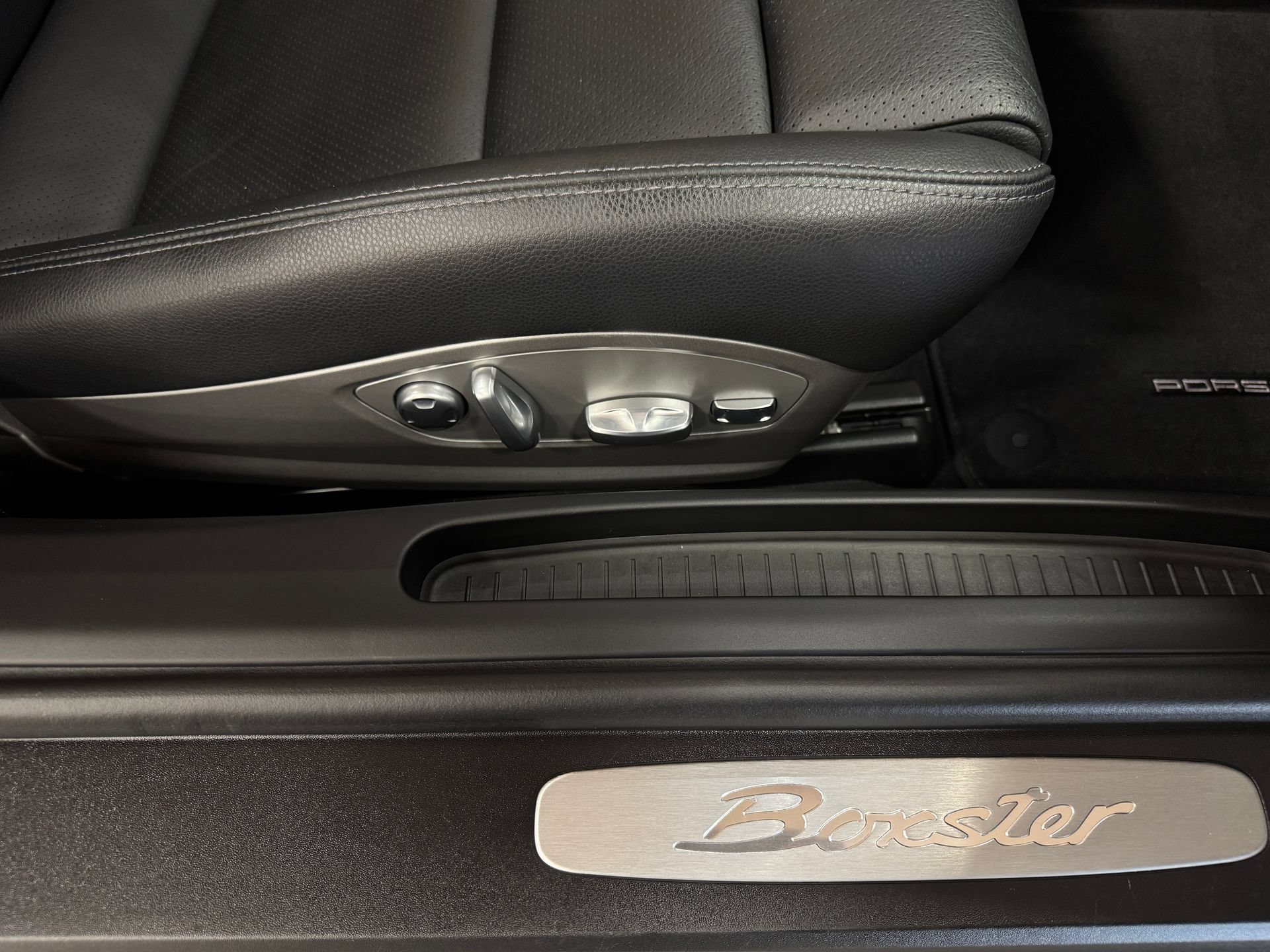 Used 2013 Porsche Boxster RWD image 49
