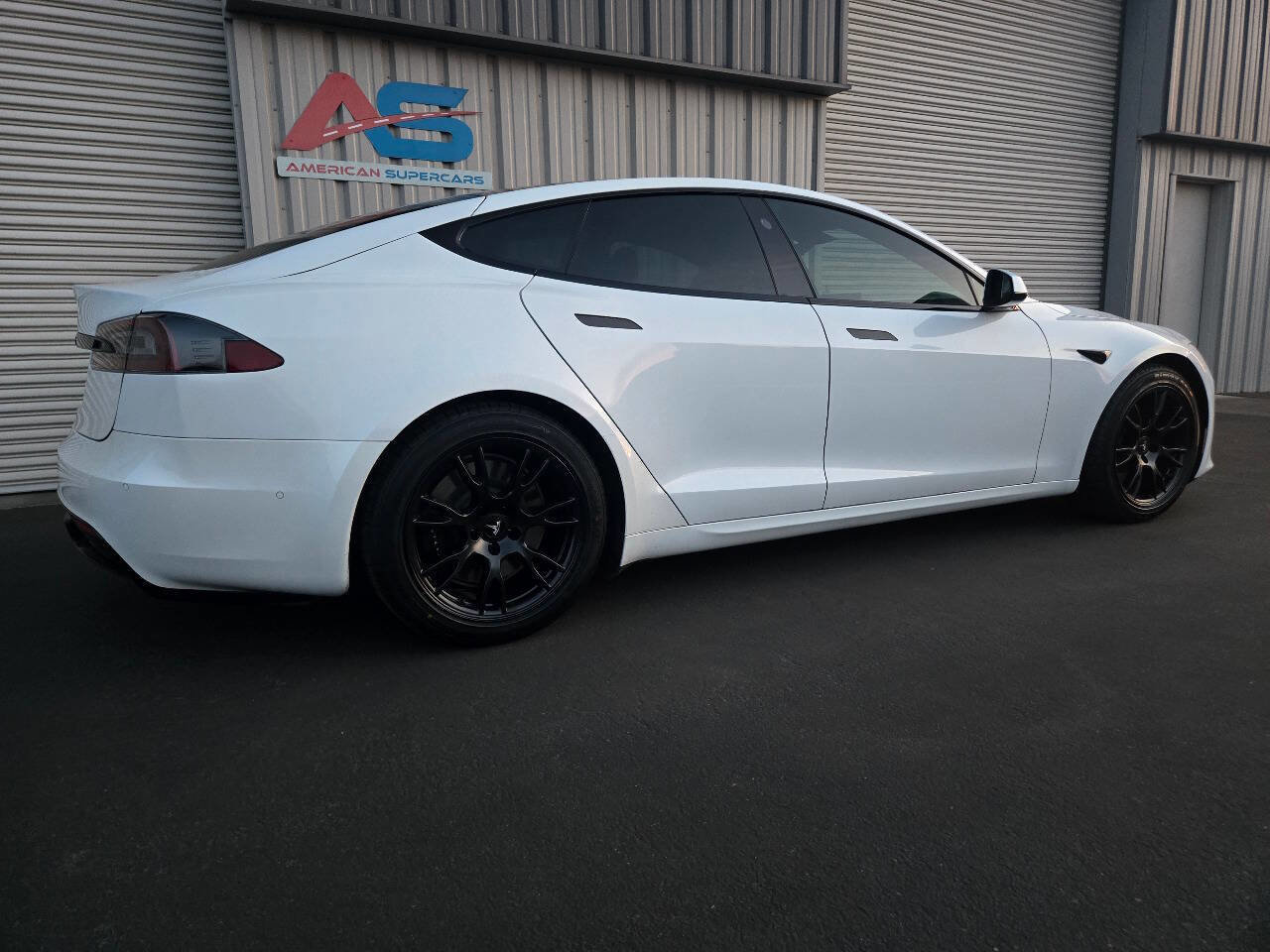 Used 2022 Tesla Model S AWD/4WD image 8