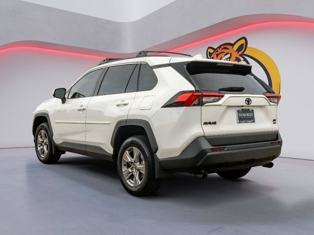 Used 2024 Toyota RAV4 XLE AWD/4WD image 8