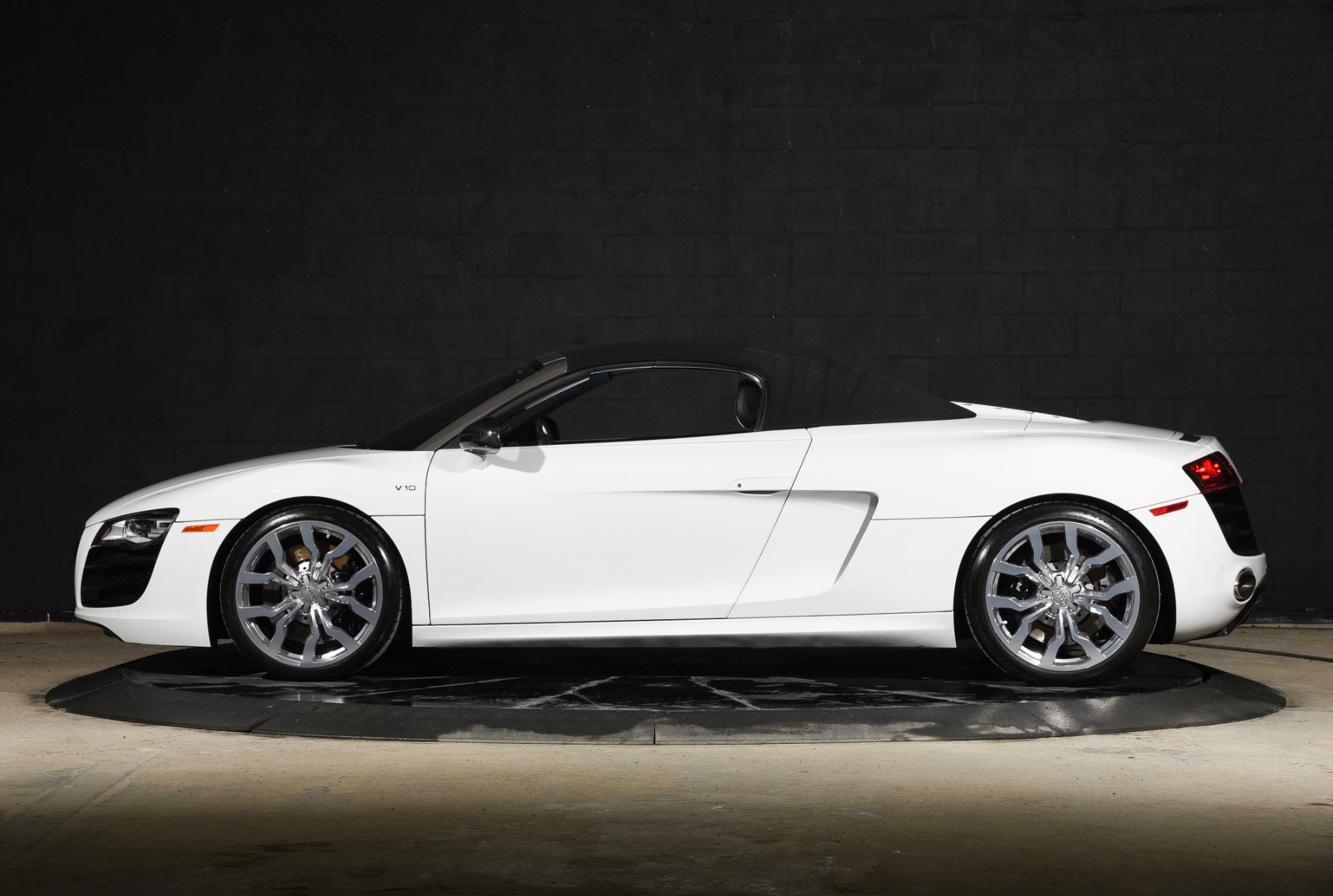 Used 2011 Audi R8 V10 AWD/4WD image 34