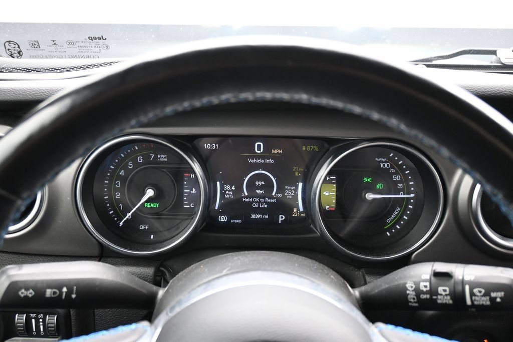 Used 2022 Jeep Wrangler Unlimited Rubicon 4xe w/ Cold Weather Group AWD/4WD image 49