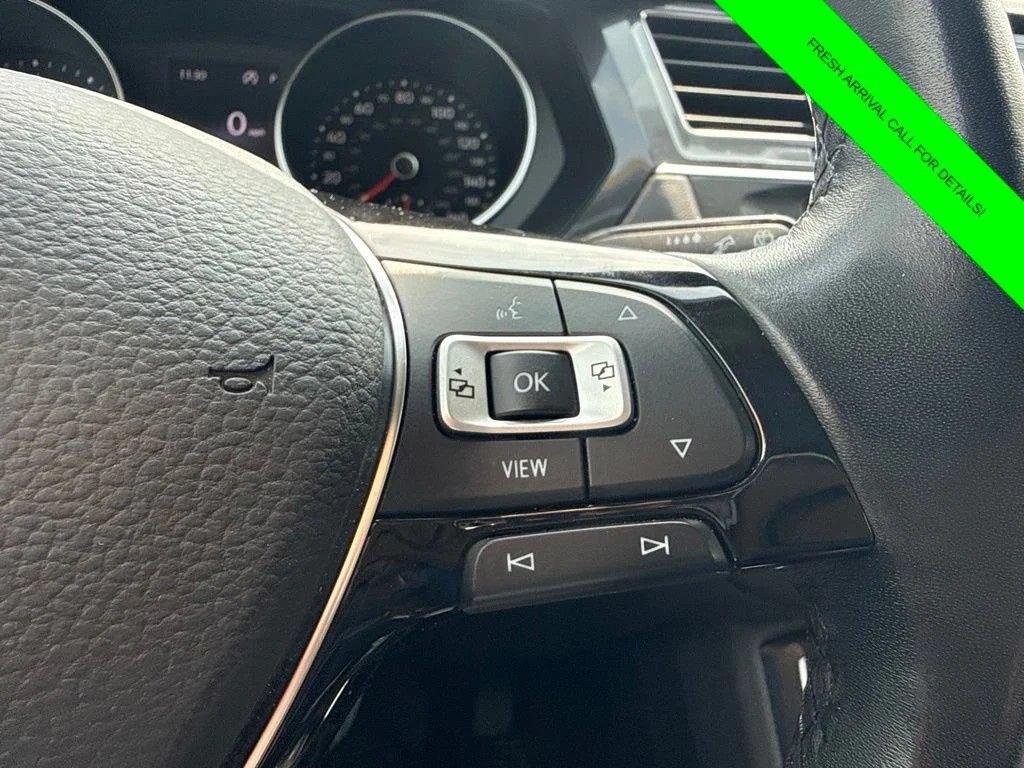 Used 2019 Volkswagen Tiguan SE AWD/4WD image 23