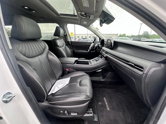 Used 2024 Hyundai Palisade Limited AWD/4WD image 30