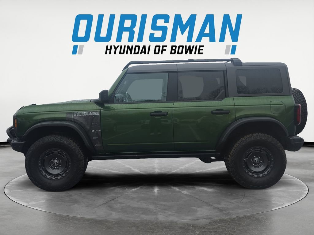 Used 2024 Ford Bronco Everglades image 3