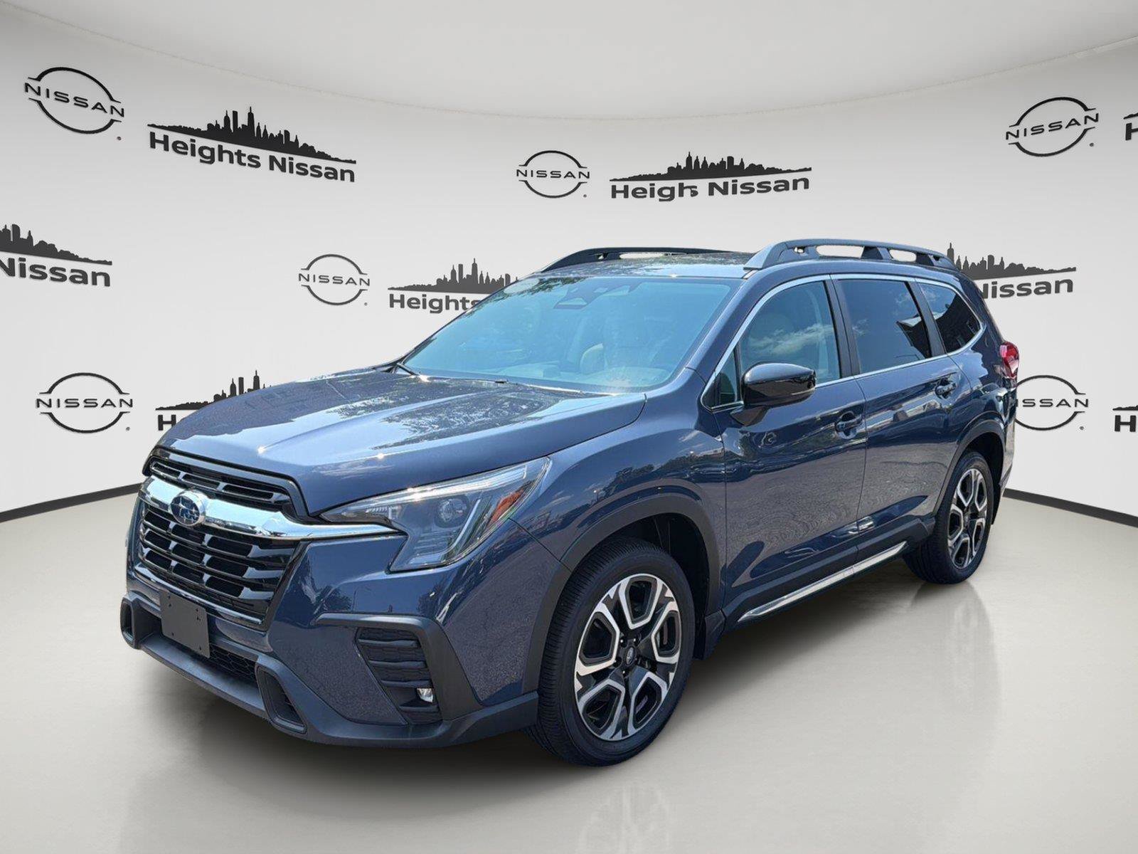 Used 2024 Subaru Ascent Limited w/ Popular Package #2 AWD/4WD image 1