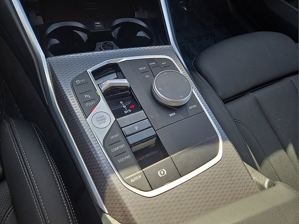 Used 2025 BMW 330i xDrive Sedan image 32