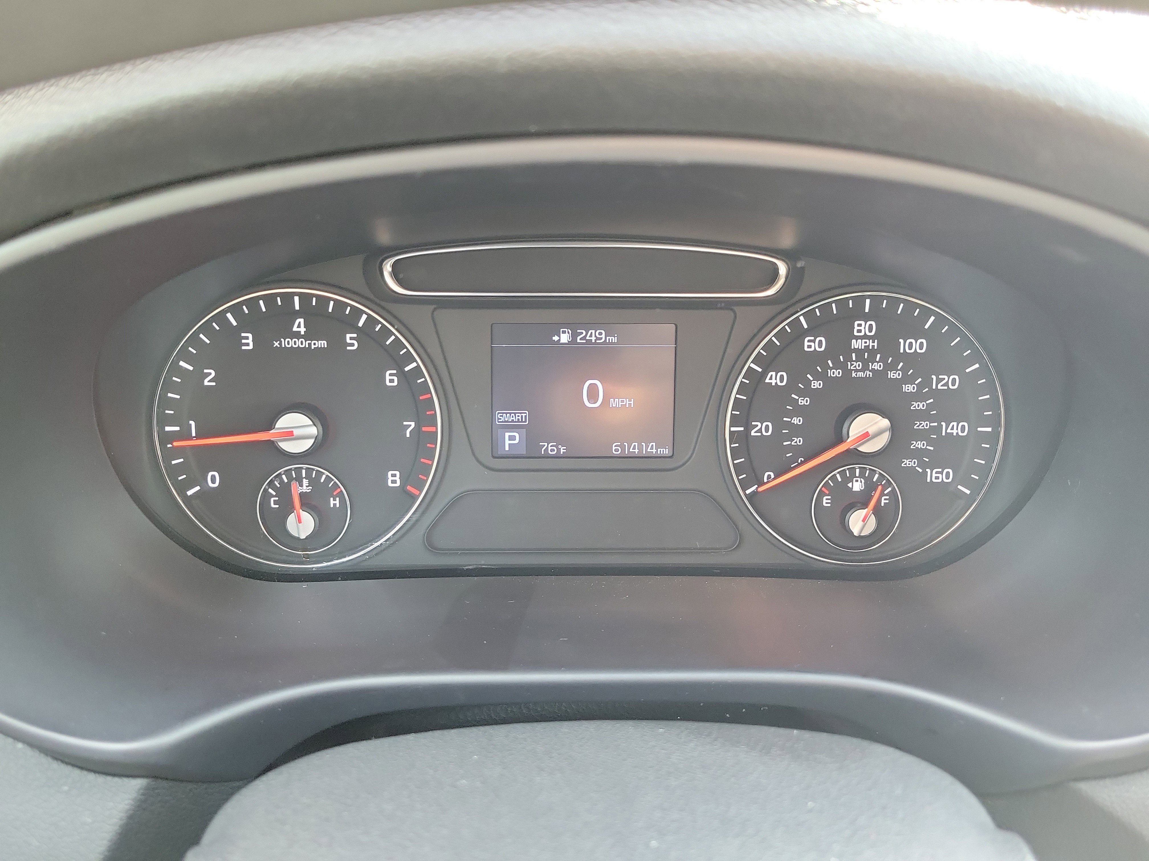 Used 2020 Kia Sorento LX image 25