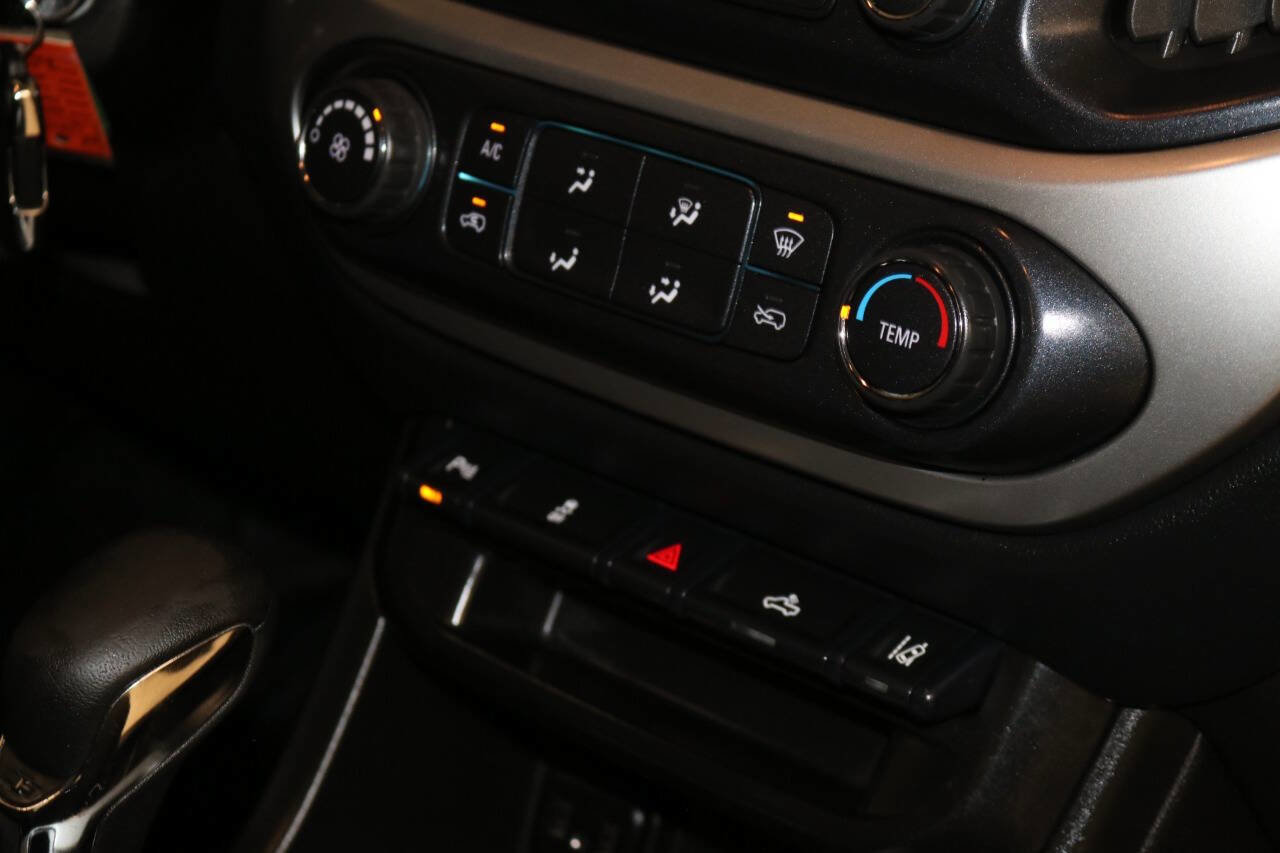 Used 2022 Chevrolet Colorado LT w/ Fleet Safety Package image 47