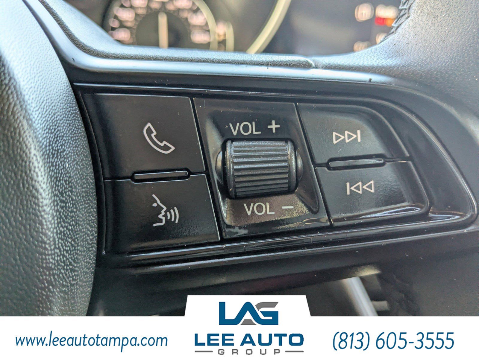 Used 2021 Alfa Romeo Giulia Ti w/ Nero Edizione image 25