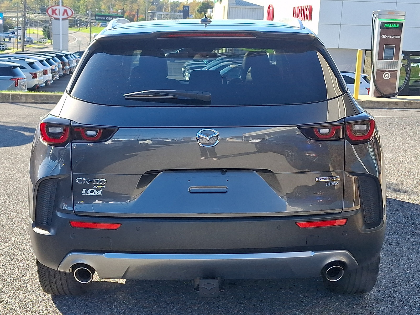 Used 2023 MAZDA CX-50 2.5 Turbo w/ Premium Plus Pkg AWD/4WD image 6