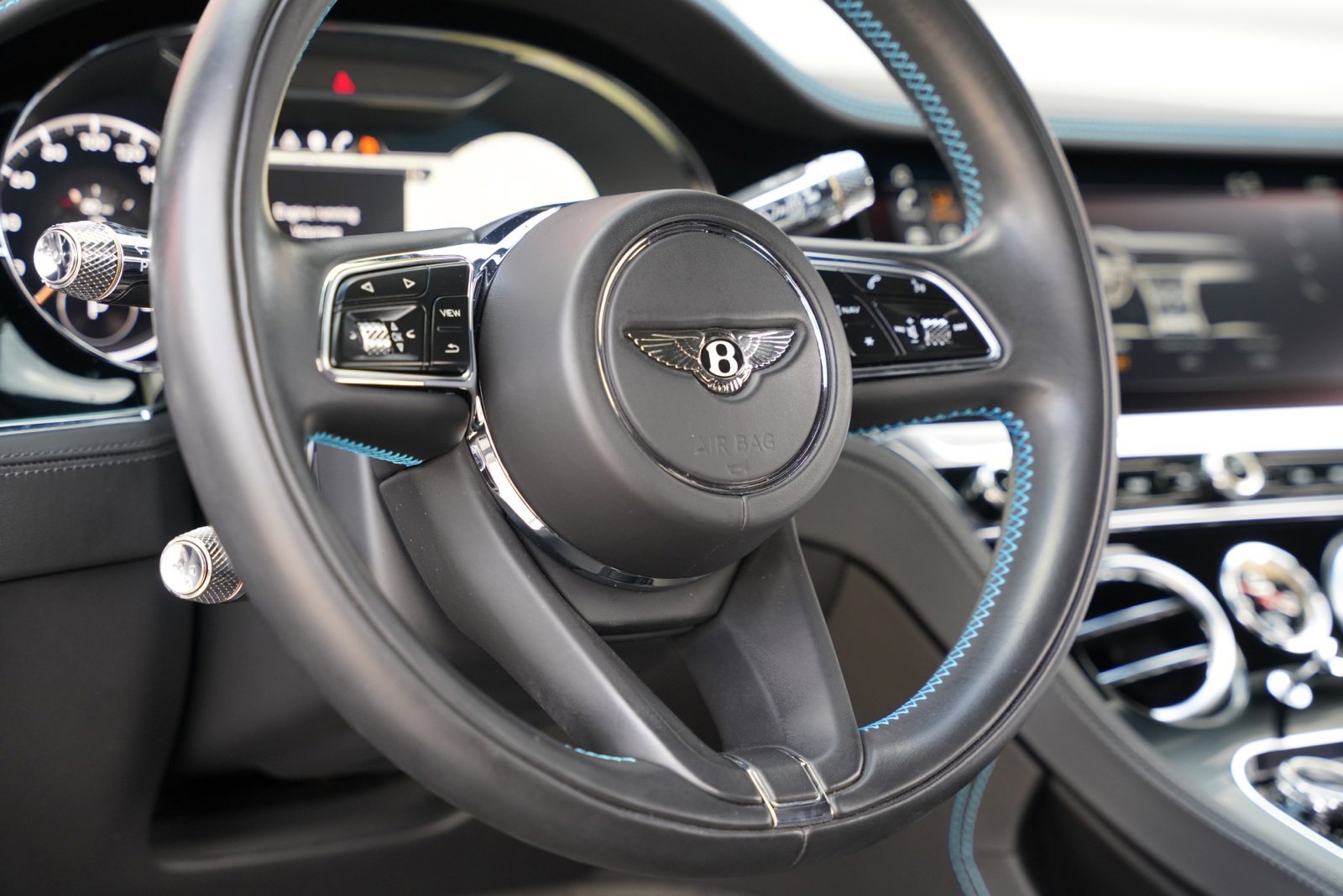 Used 2021 Bentley Continental GT image 29